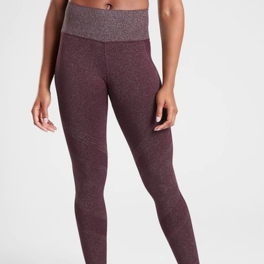 NWOT Athleta Twilight Tight, M, Antique Burgundy,